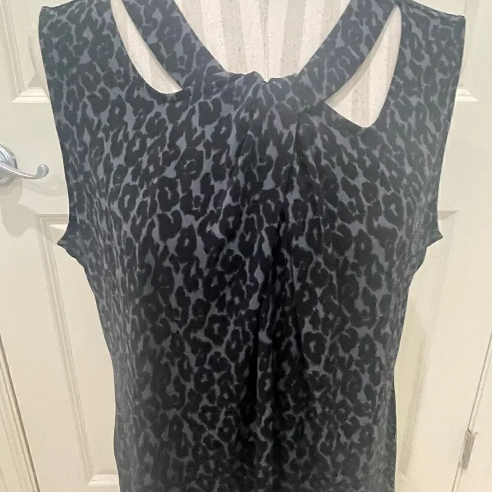 STITCH FIX Mock Neck Knit Tank! - Picture 6 of 15